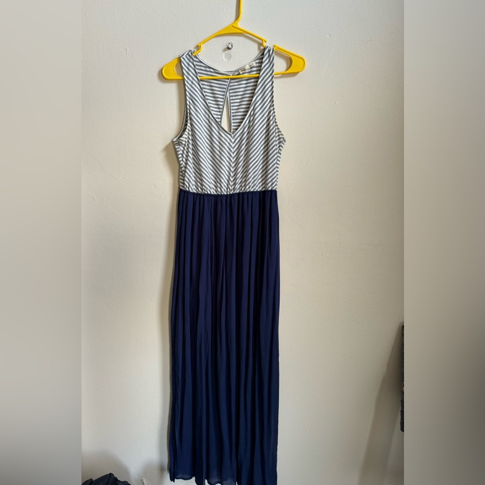 Old Navy Maxi Dress Medium